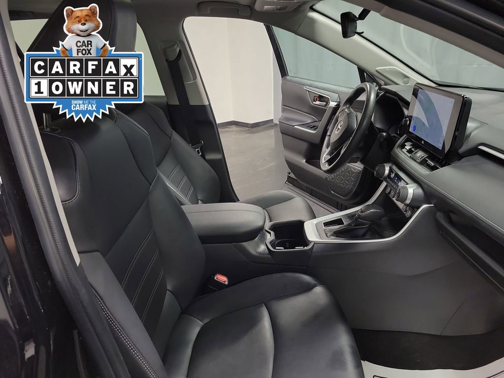 Used 2023 Toyota RAV4 XLE Premium image 23