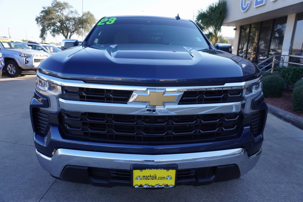 Used 2023 Chevrolet Silverado 1500 LT w/ Protection Package image 2