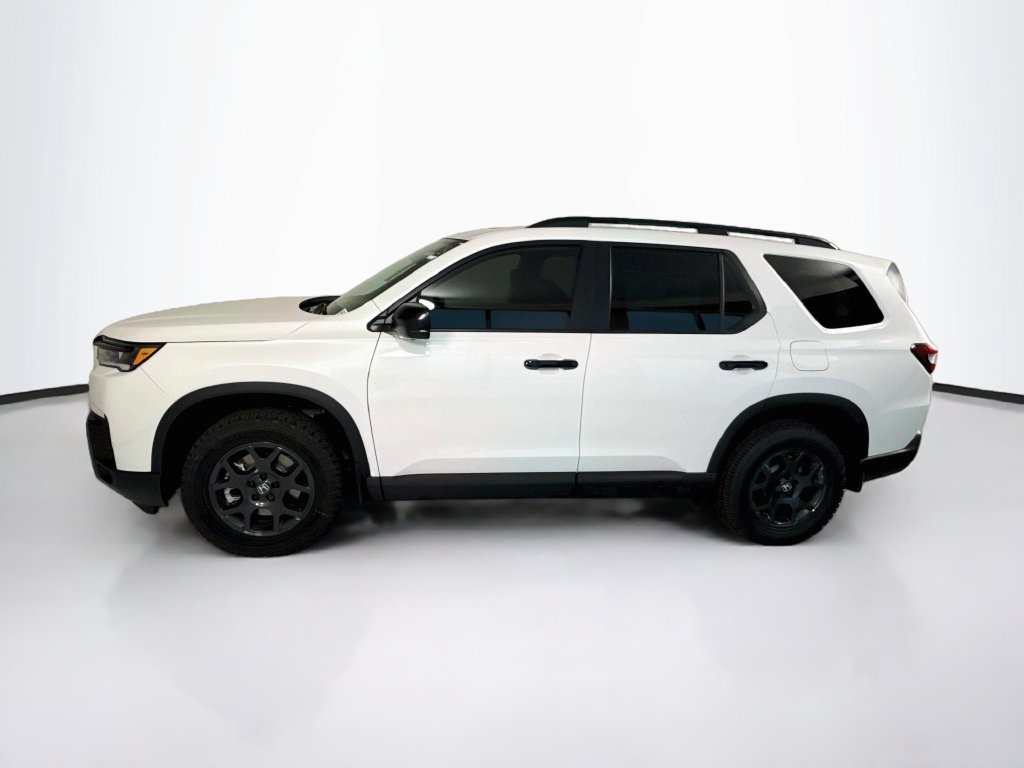 New 2026 Honda Pilot TrailSport image 8