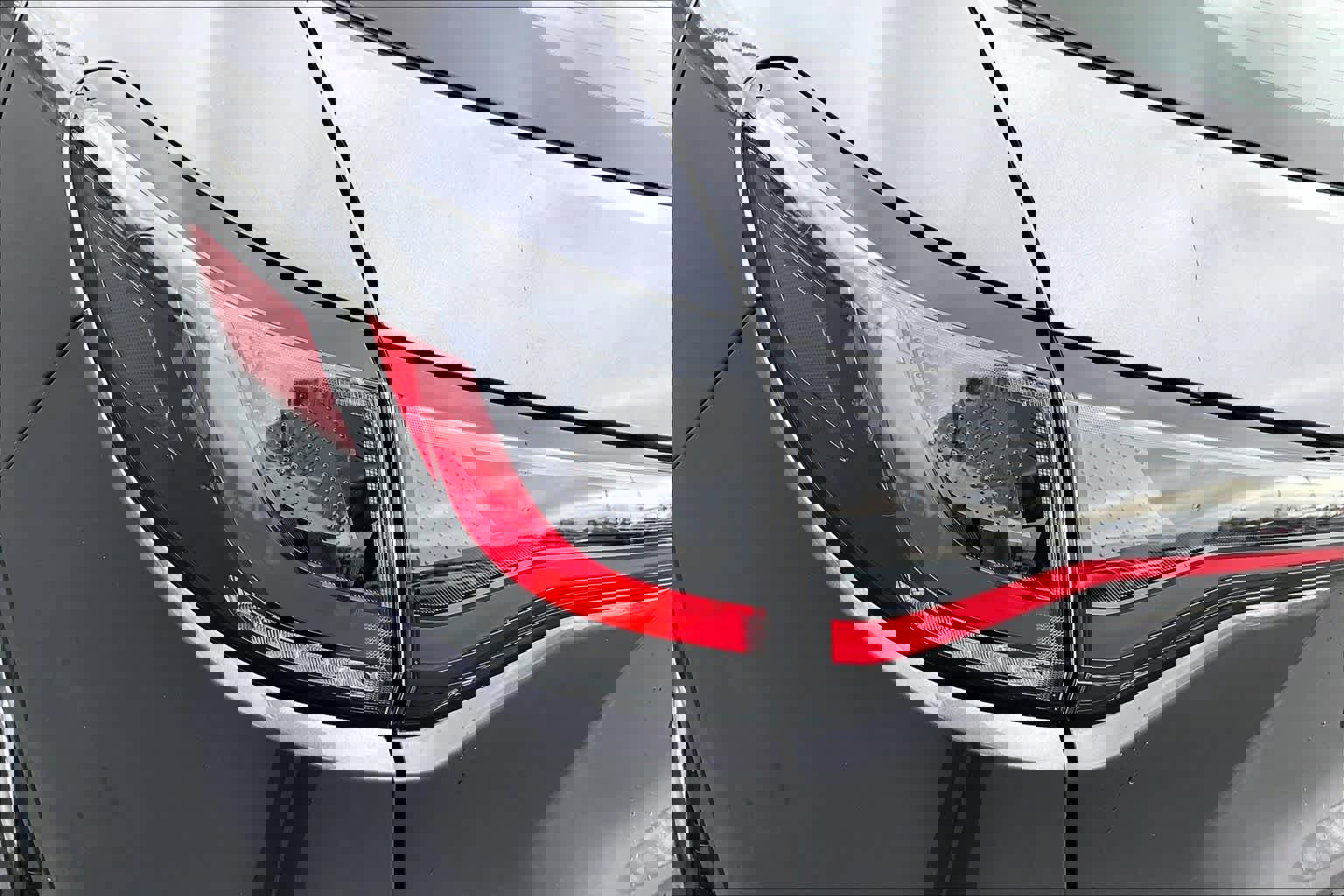 Used 2023 Honda HR-V LX image 28