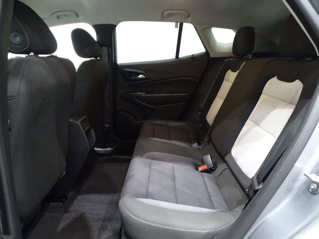 Used 2024 Chevrolet Trax LS image 11
