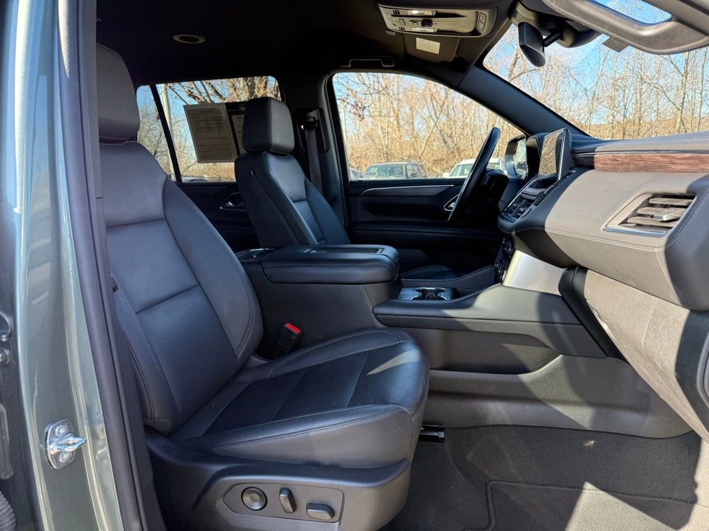 Used 2024 Chevrolet Tahoe LT image 44