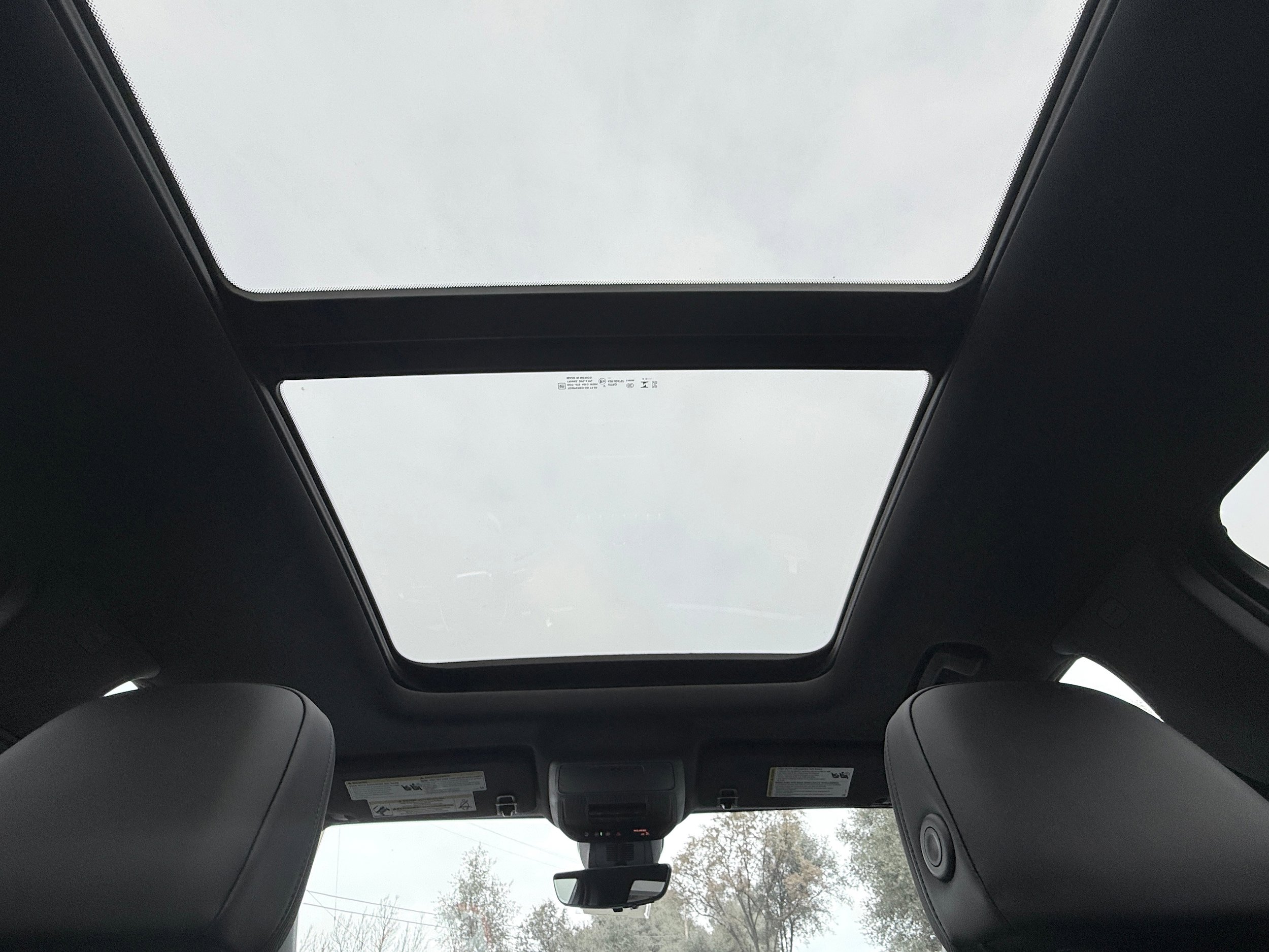 New 2026 GMC Terrain AT4 w/ Convenience Package III image 17
