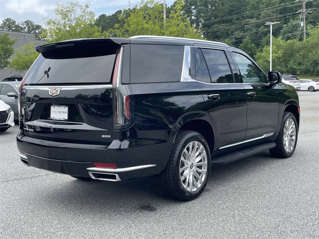 Used 2024 Cadillac Escalade Premium Luxury image 4