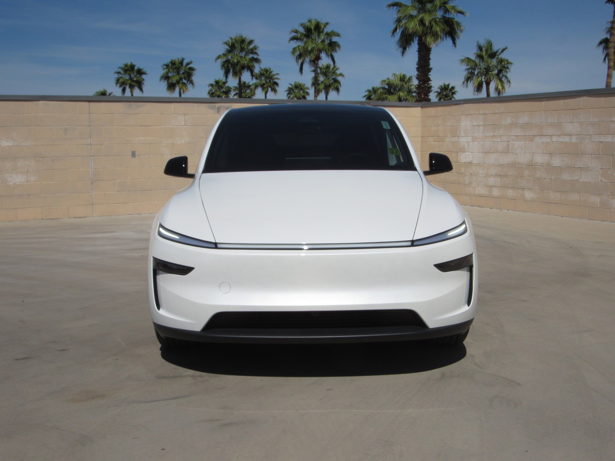 Used 2026 Tesla Model Y Premium image 3