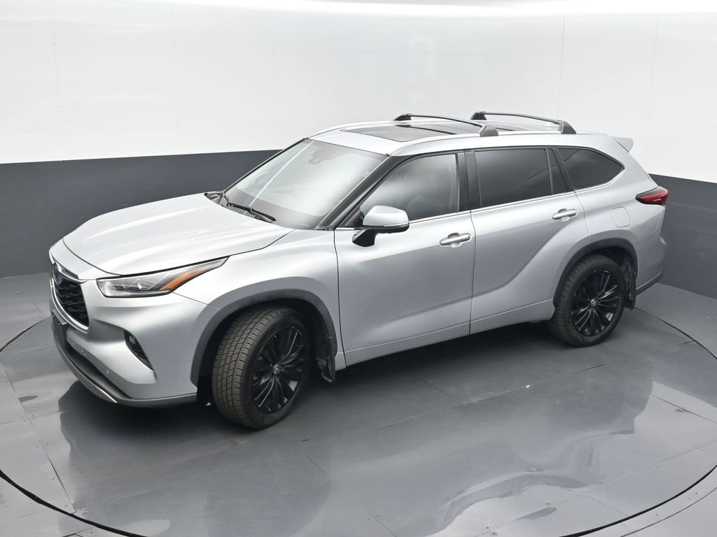 Used 2021 Toyota Highlander Platinum image 35