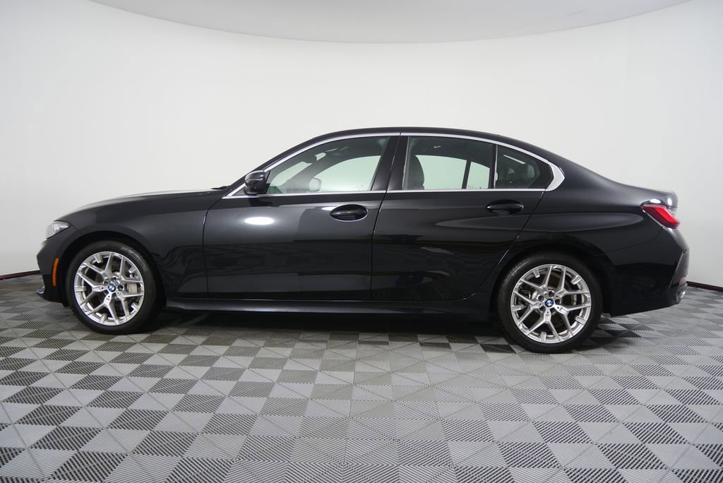 Used 2025 BMW 330i xDrive Sedan image 6