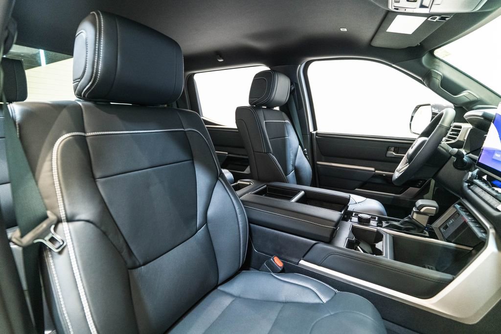 New 2026 Toyota Tundra Limited AWD/4WD image 16