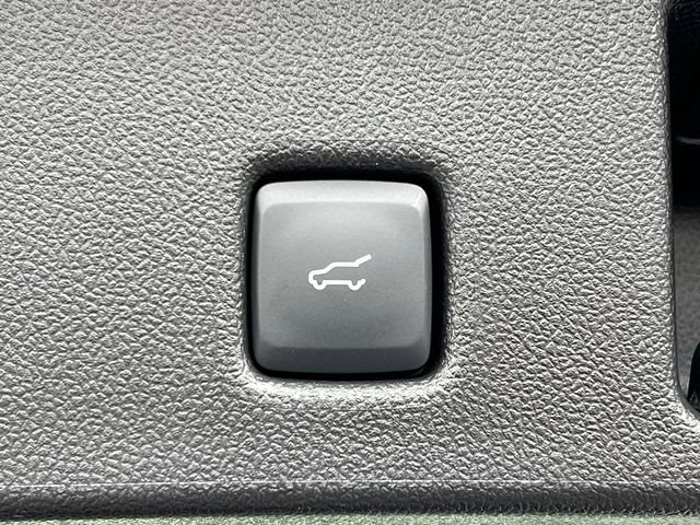 New 2026 Ford Escape SE w/ Class II Trailer Tow Package FWD image 33