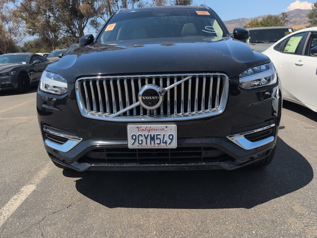 Used 2023 Volvo XC90 B6 Plus w/ Protection Package Premier AWD/4WD image 9