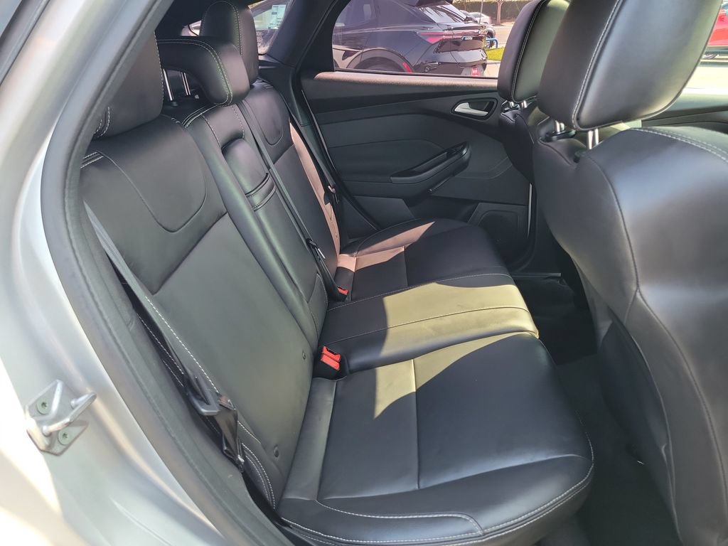 Used 2013 Ford Focus ST FWD image 18