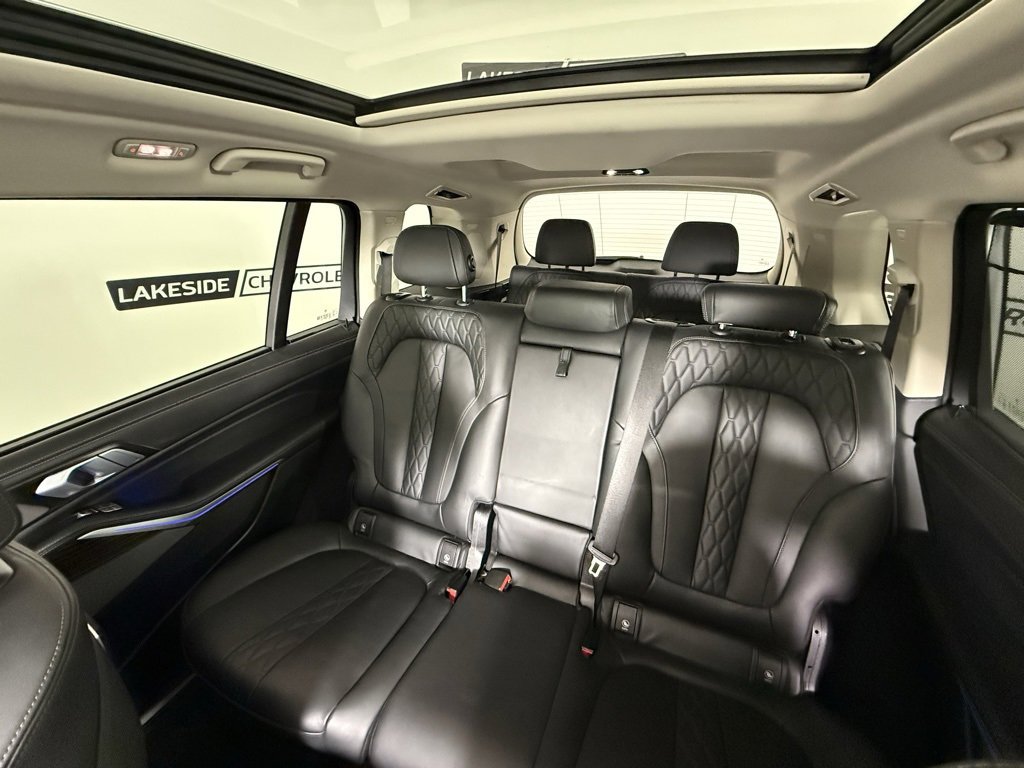 Used 2025 BMW X7 xDrive40i image 40