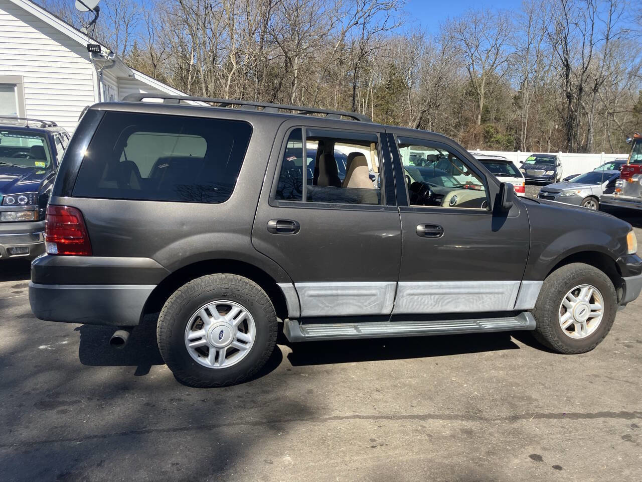 Used 2006 Ford Expedition XLT image 6