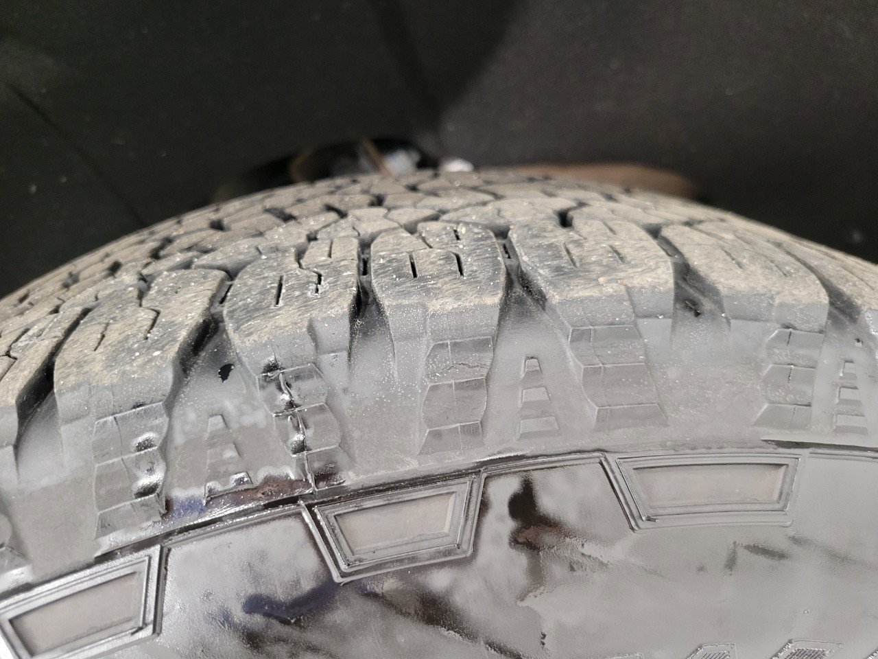 Used 2021 Chevrolet Silverado 2500 High Country w/ Z71 Off-Road Package image 5