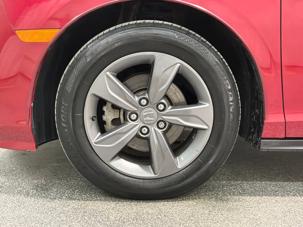 Certified 2023 Honda Odyssey EX image 33