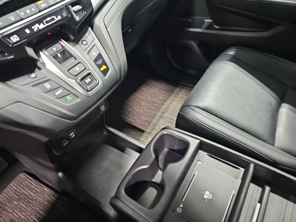 Used 2025 Honda Odyssey EX-L image 25