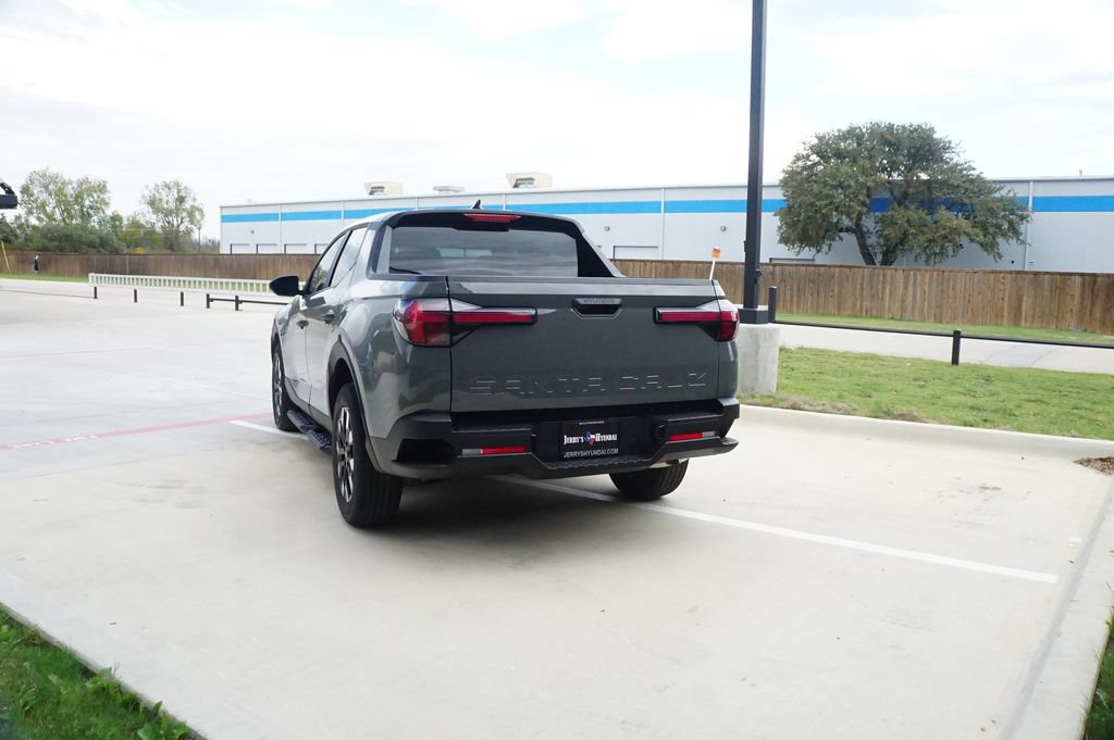 New 2026 Hyundai Santa Cruz SE FWD image 7