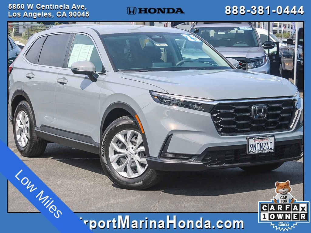 Used 2025 Honda CR-V LX image 1