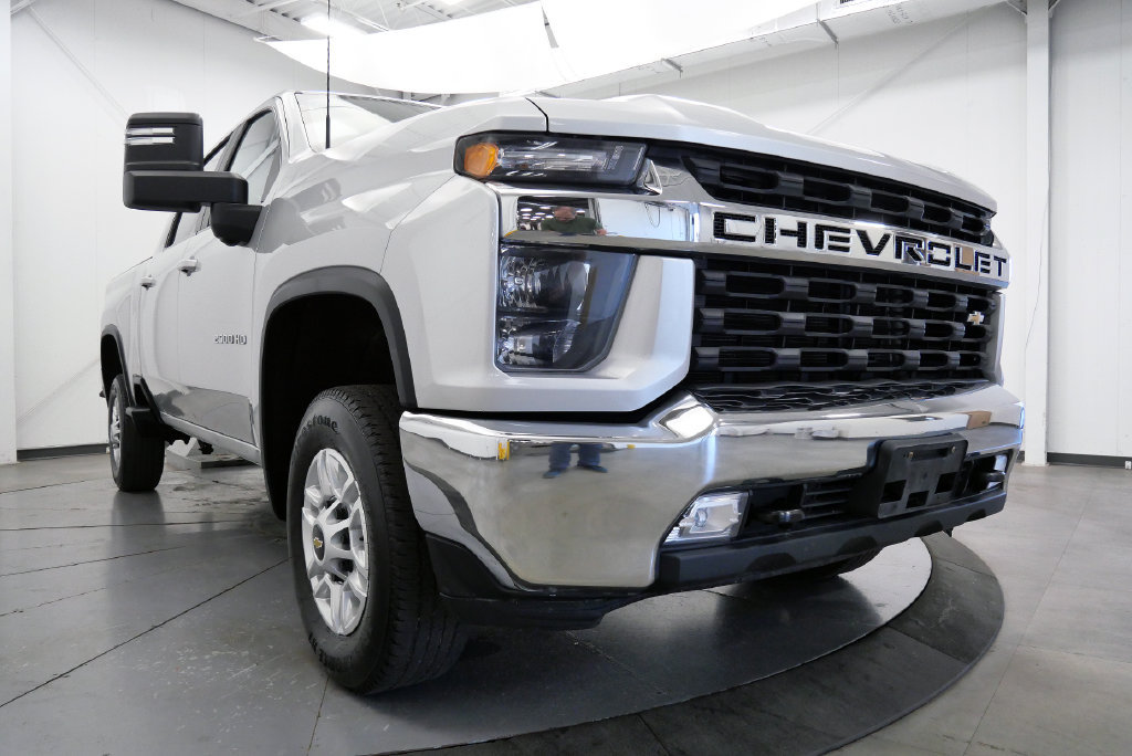 Used 2022 Chevrolet Silverado 2500 LT w/ Convenience Package AWD/4WD image 38