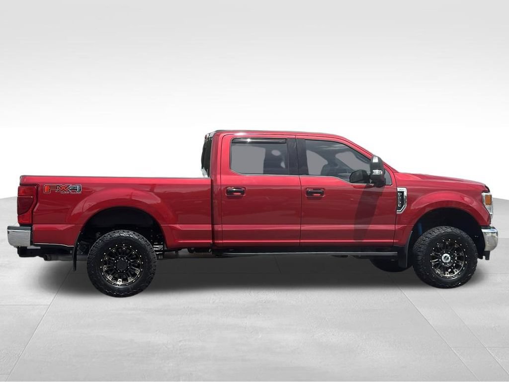 Certified 2020 Ford F250 XLT w/ XLT Premium Package AWD/4WD image 15