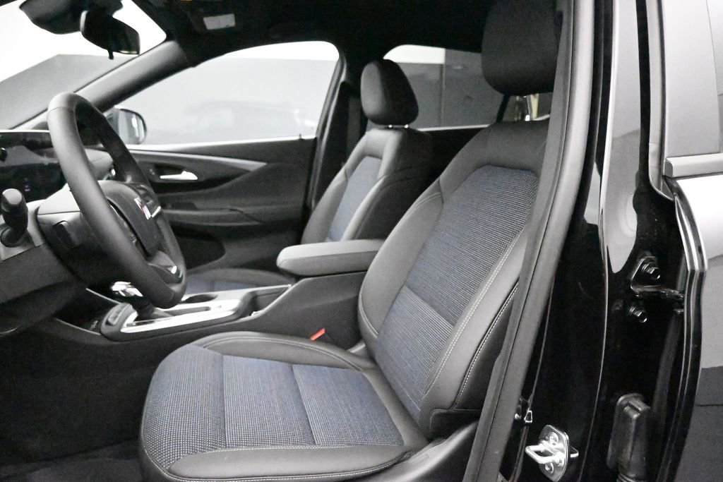 New 2026 Buick Envista Sport Touring FWD image 12