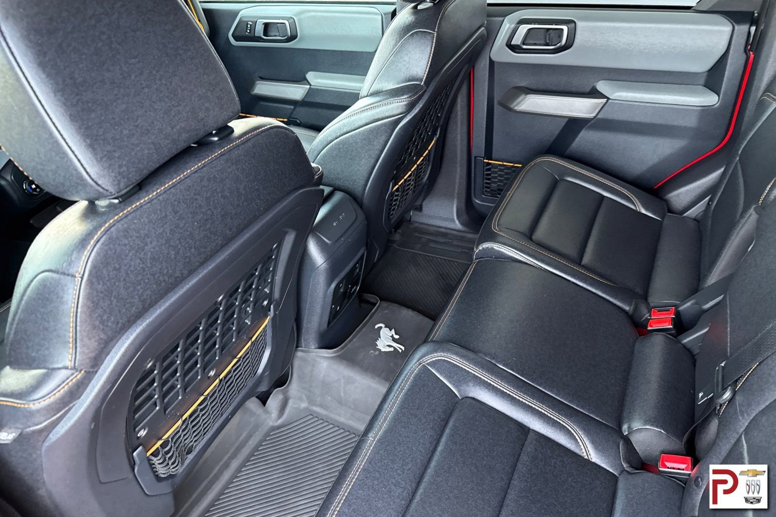 Used 2023 Ford Bronco Badlands AWD/4WD image 14