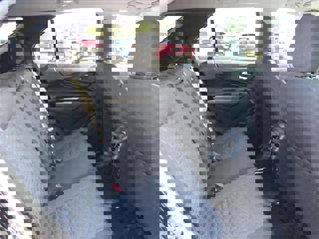 Used 2021 Chevrolet Equinox LT image 30