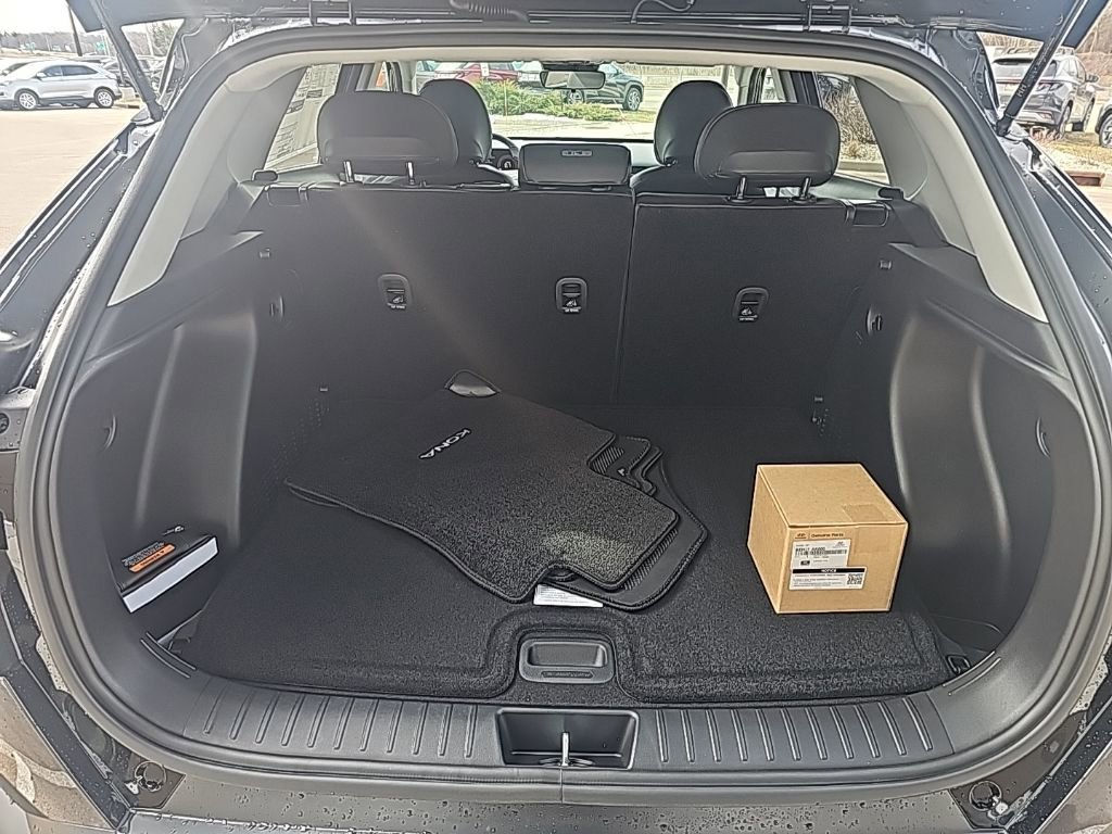 New 2026 Hyundai Kona SEL Premium AWD/4WD image 35