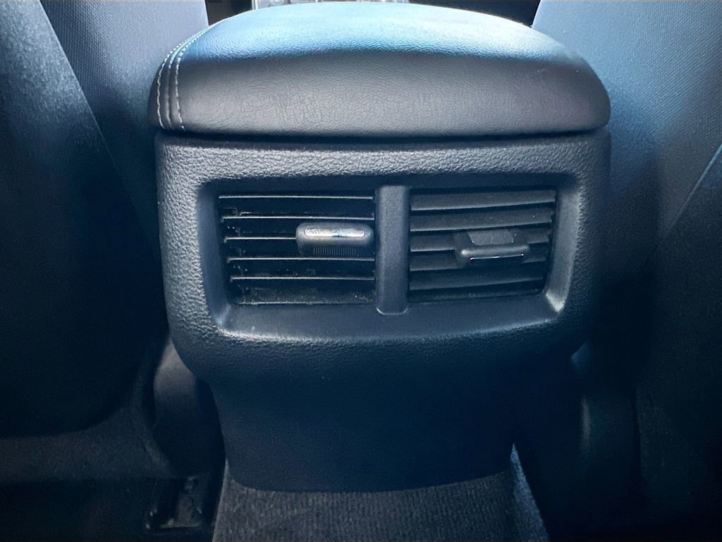 Used 2015 Dodge Challenger R/T w/ Quick Order Package 22B R/T image 28