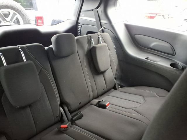 Used 2019 Chrysler Pacifica Touring Plus w/ S Appearance Package FWD image 8