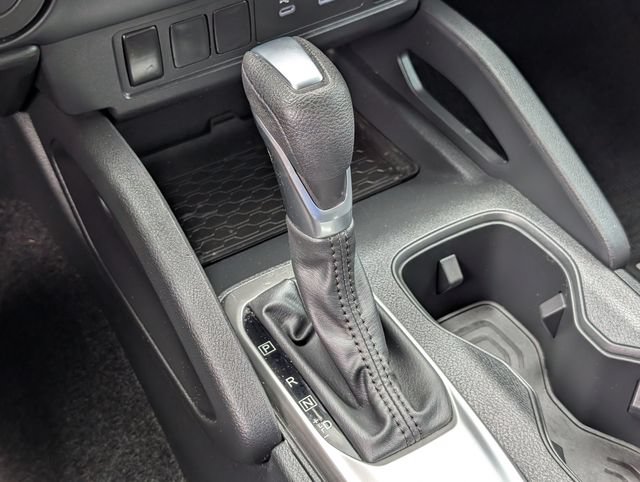 Used 2022 Nissan Frontier S RWD image 18