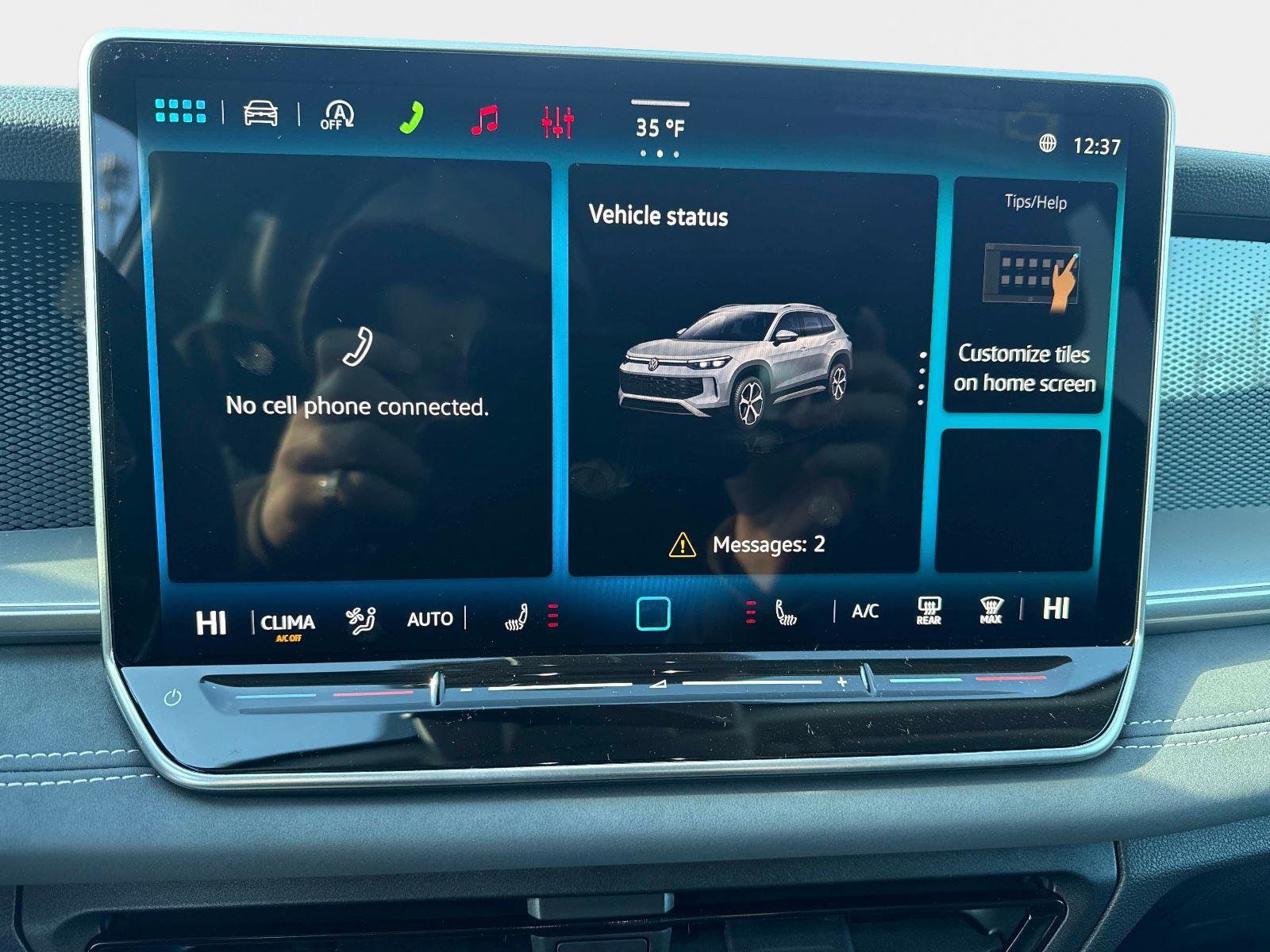 New 2026 Volkswagen Tiguan SE image 25