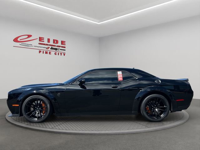 Used 2022 Dodge Challenger SRT Hellcat RWD image 2
