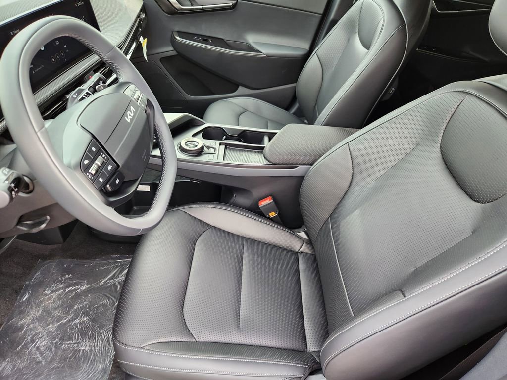 New 2025 Kia EV6 Wind image 7