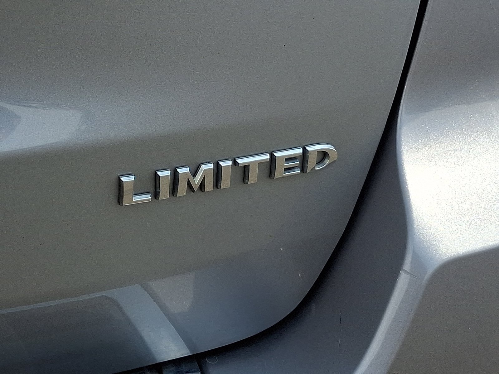 Used 2017 Jeep Grand Cherokee Limited AWD/4WD image 31