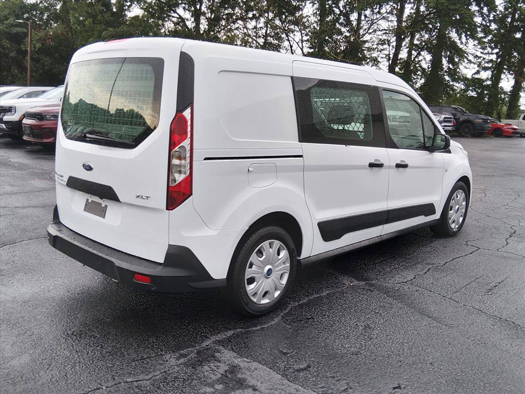 Certified 2023 Ford Transit Connect XLT FWD image 4