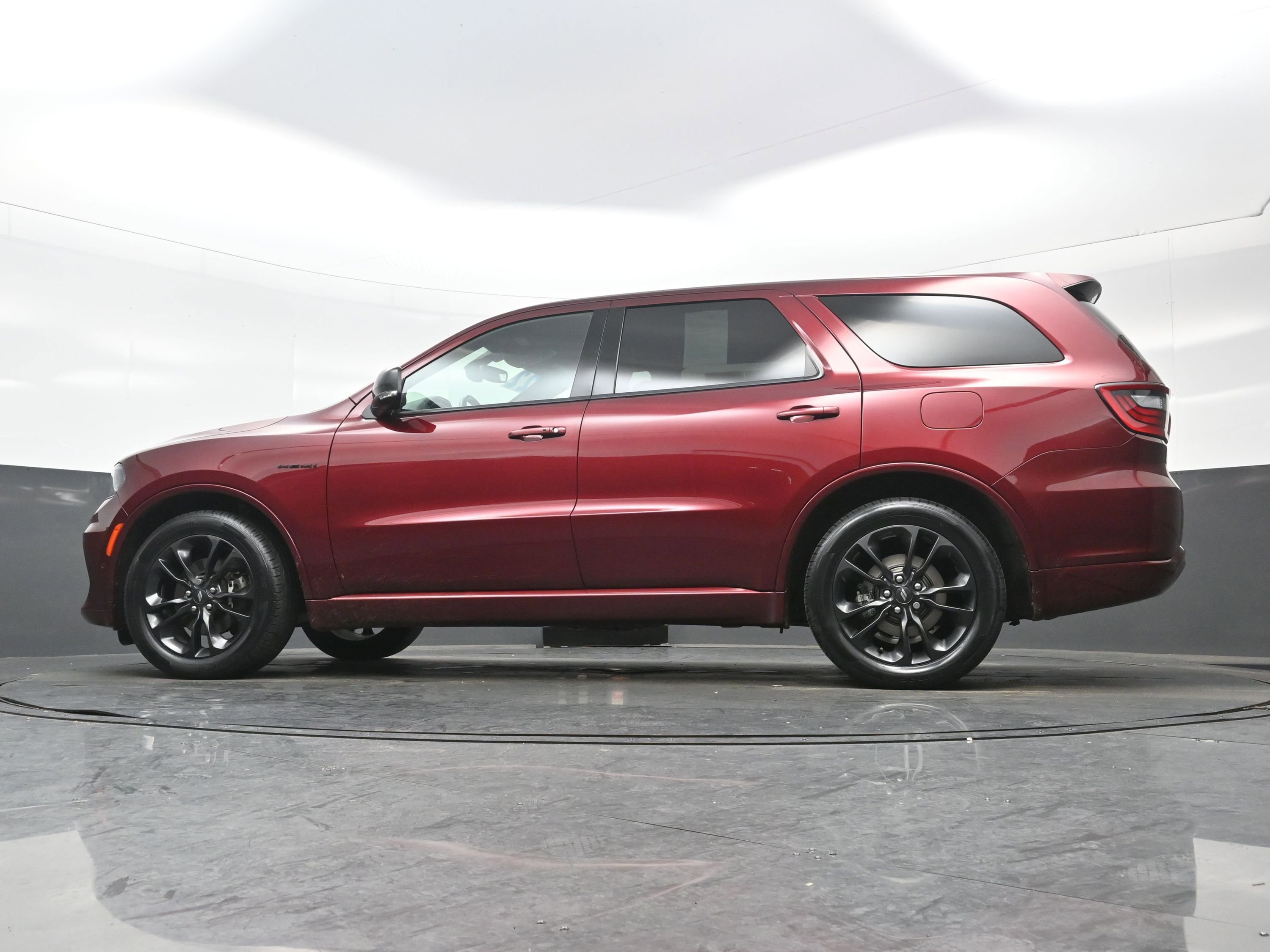 Used 2022 Dodge Durango R/T w/ Blacktop Package image 27