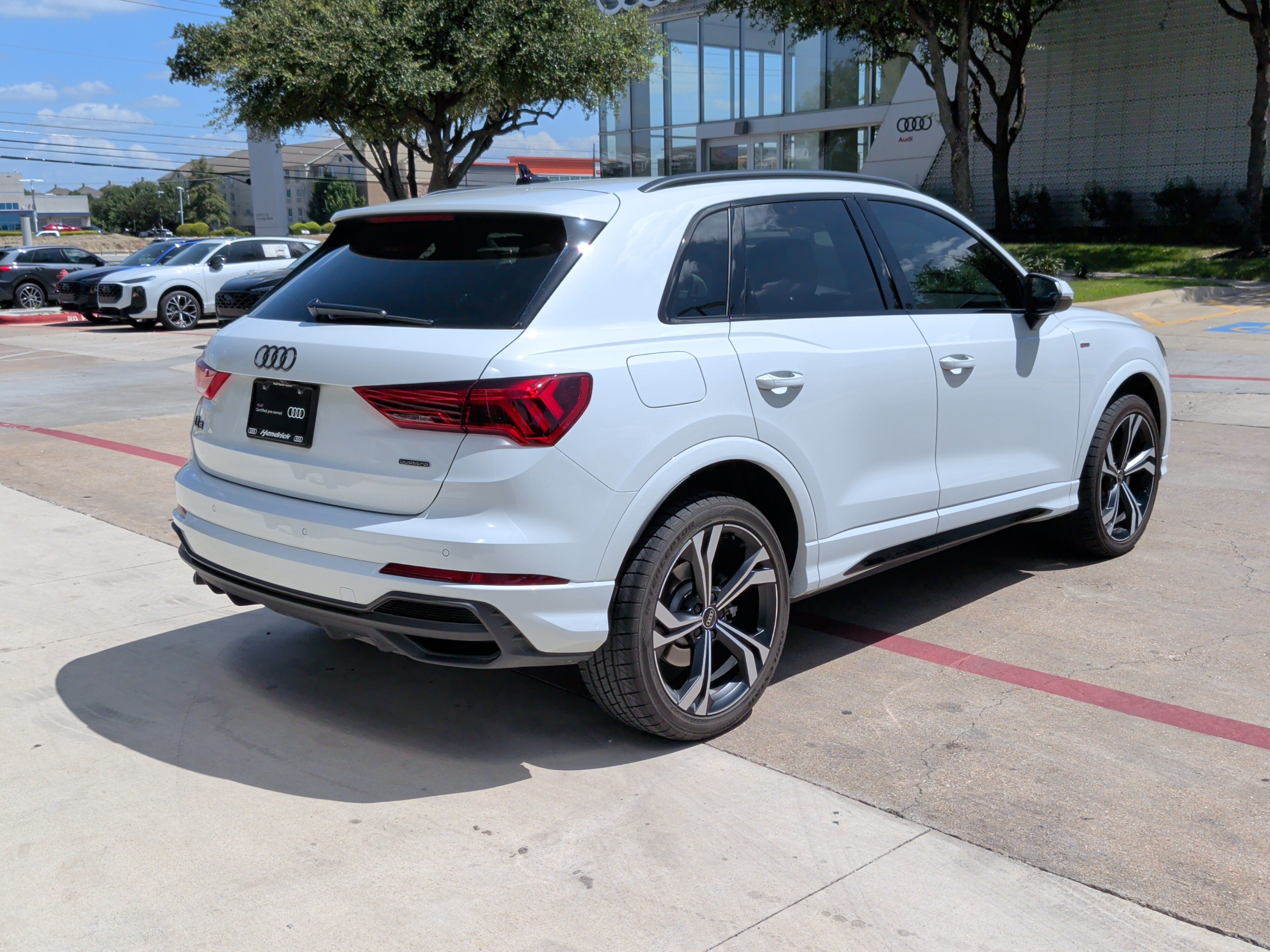 Certified 2023 Audi Q3 2.0T Premium Plus w/ Premium Plus Package AWD/4WD image 10