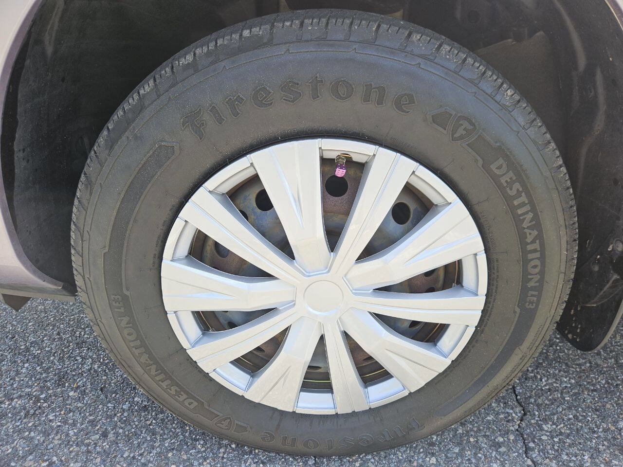 Used 2015 Nissan Rogue S w/ Convenience Package FWD image 25