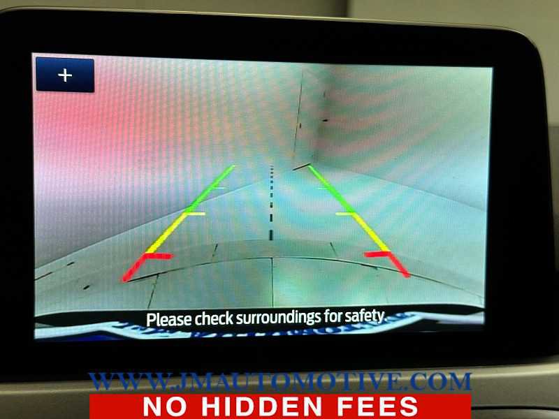 Used 2022 Ford Escape SE w/ Cold Weather Package image 29