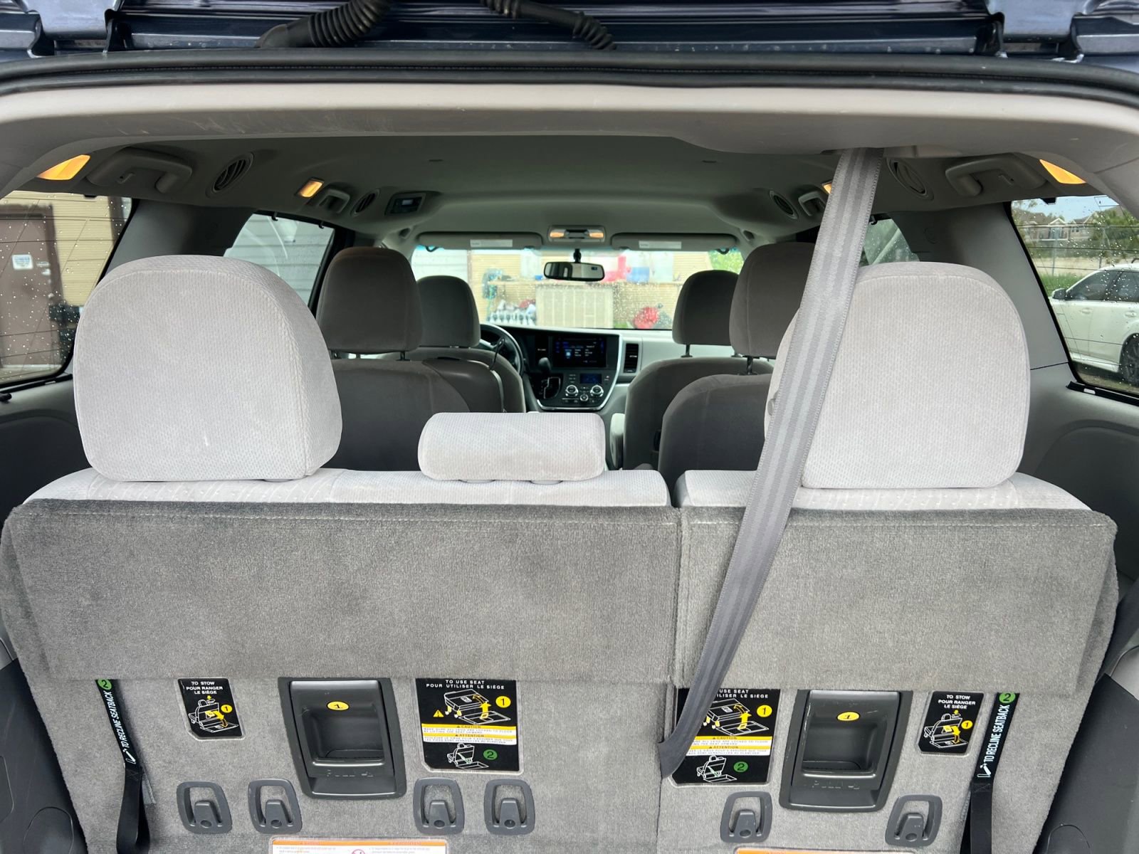 Used 2017 Toyota Sienna LE FWD image 27