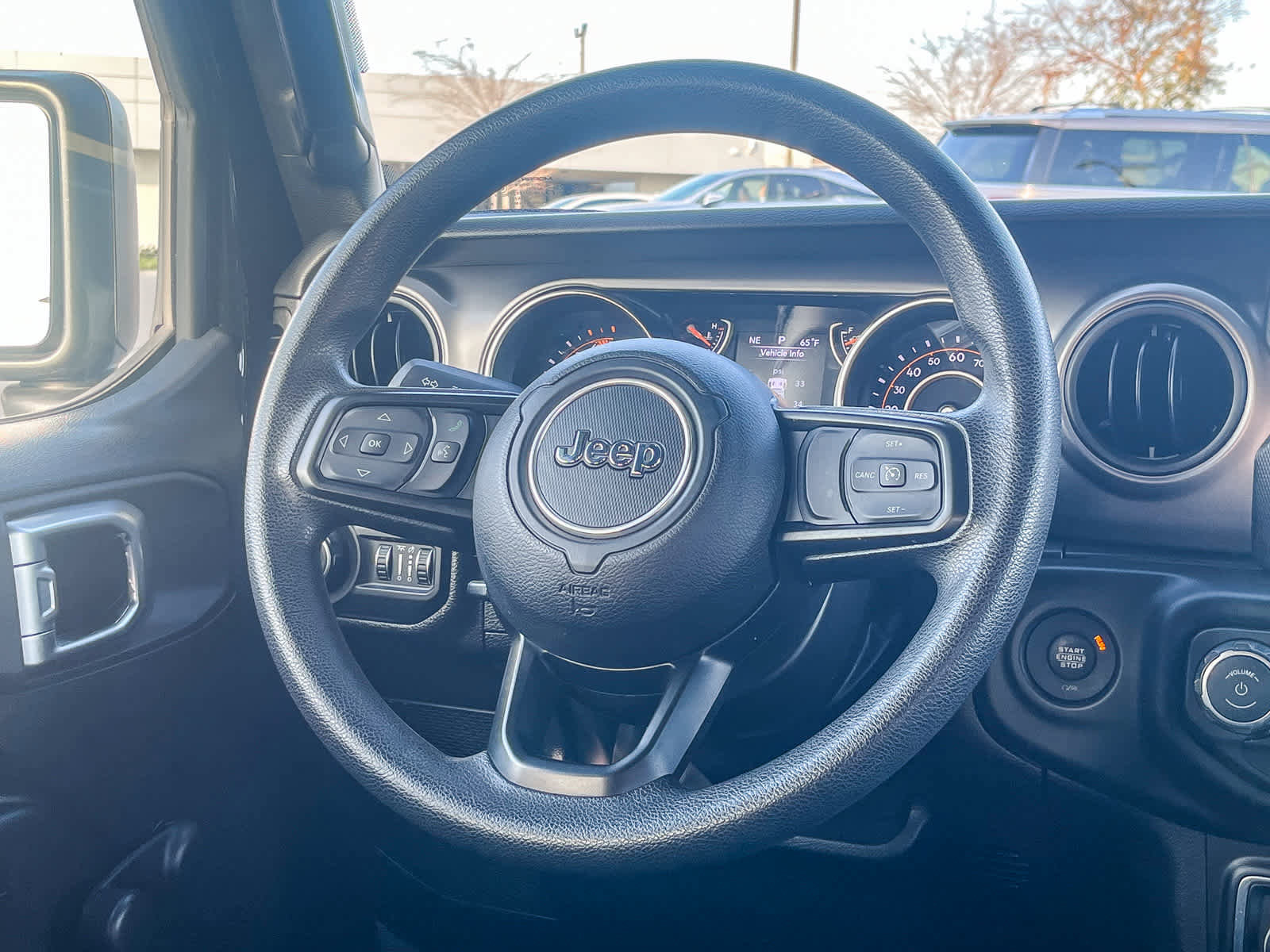 Used 2022 Jeep Wrangler Unlimited Sport image 14