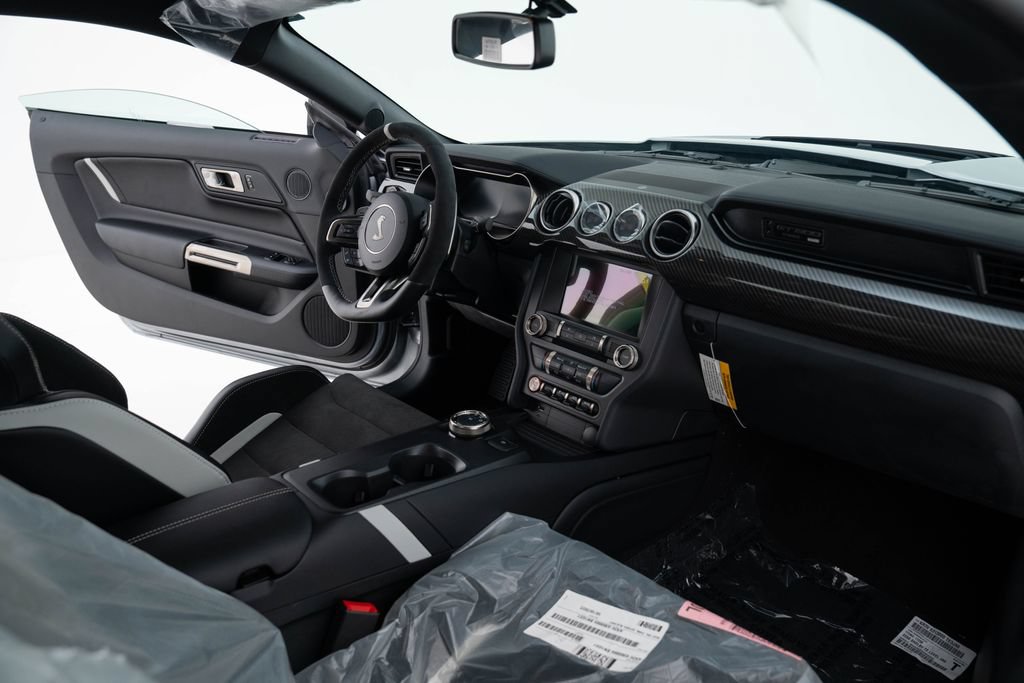 Used 2022 Ford Mustang Shelby GT500 w/ Carbon Fiber Track Pack RWD image 37