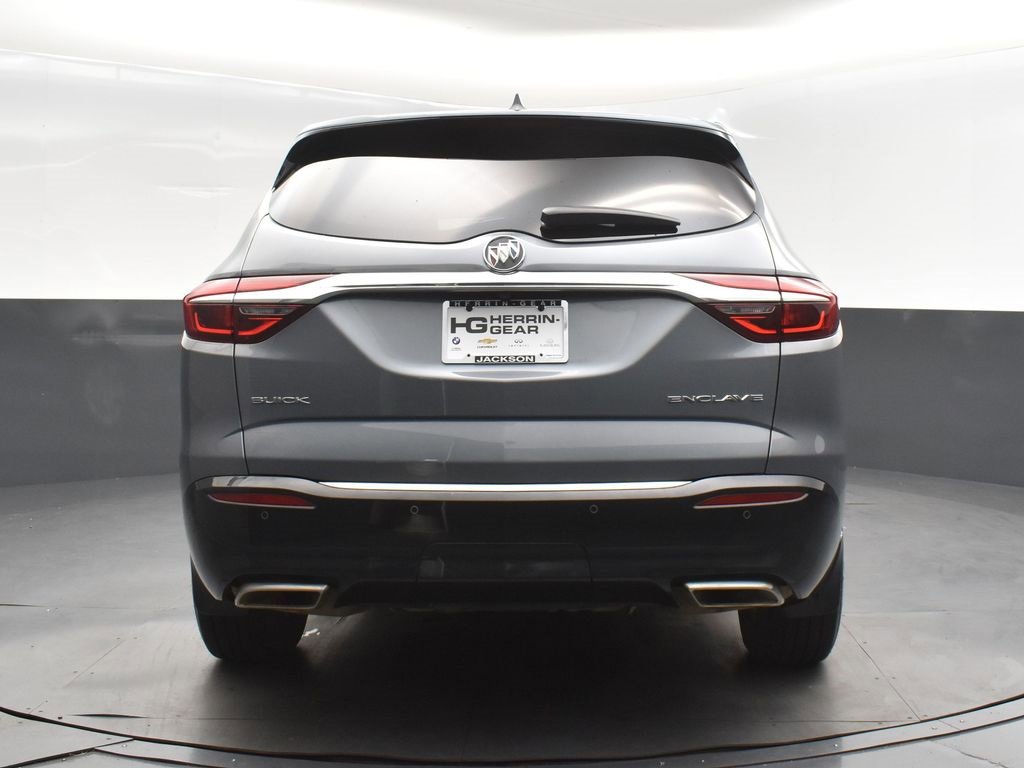 Used 2018 Buick Enclave Essence image 6