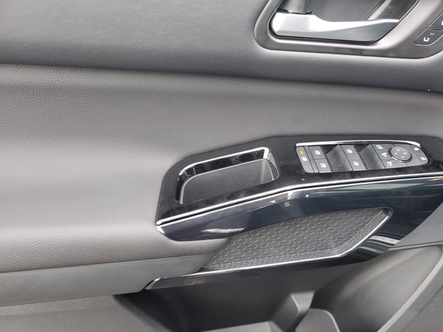 New 2026 Nissan Pathfinder Platinum AWD/4WD image 23