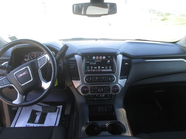 Used 2018 GMC Yukon SLE image 11