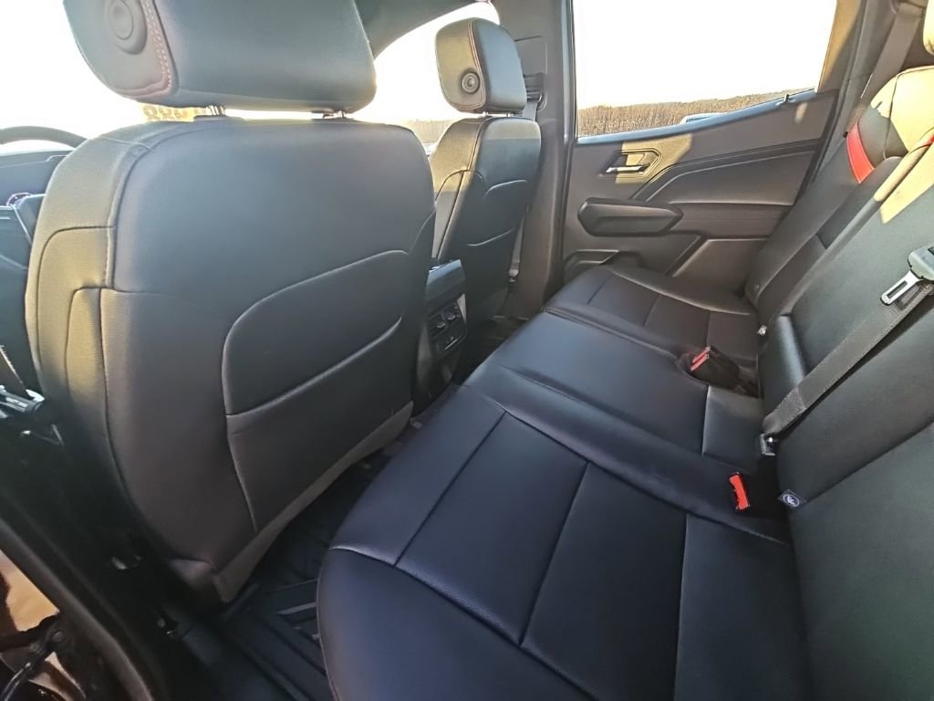 Certified 2024 Chevrolet Colorado Z71 w/ Z71 Convenience Package 2 image 14