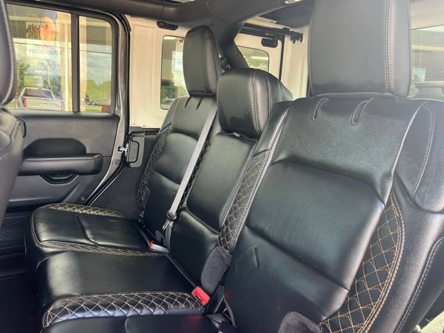 Used 2021 Jeep Wrangler Unlimited Sahara AWD/4WD image 25