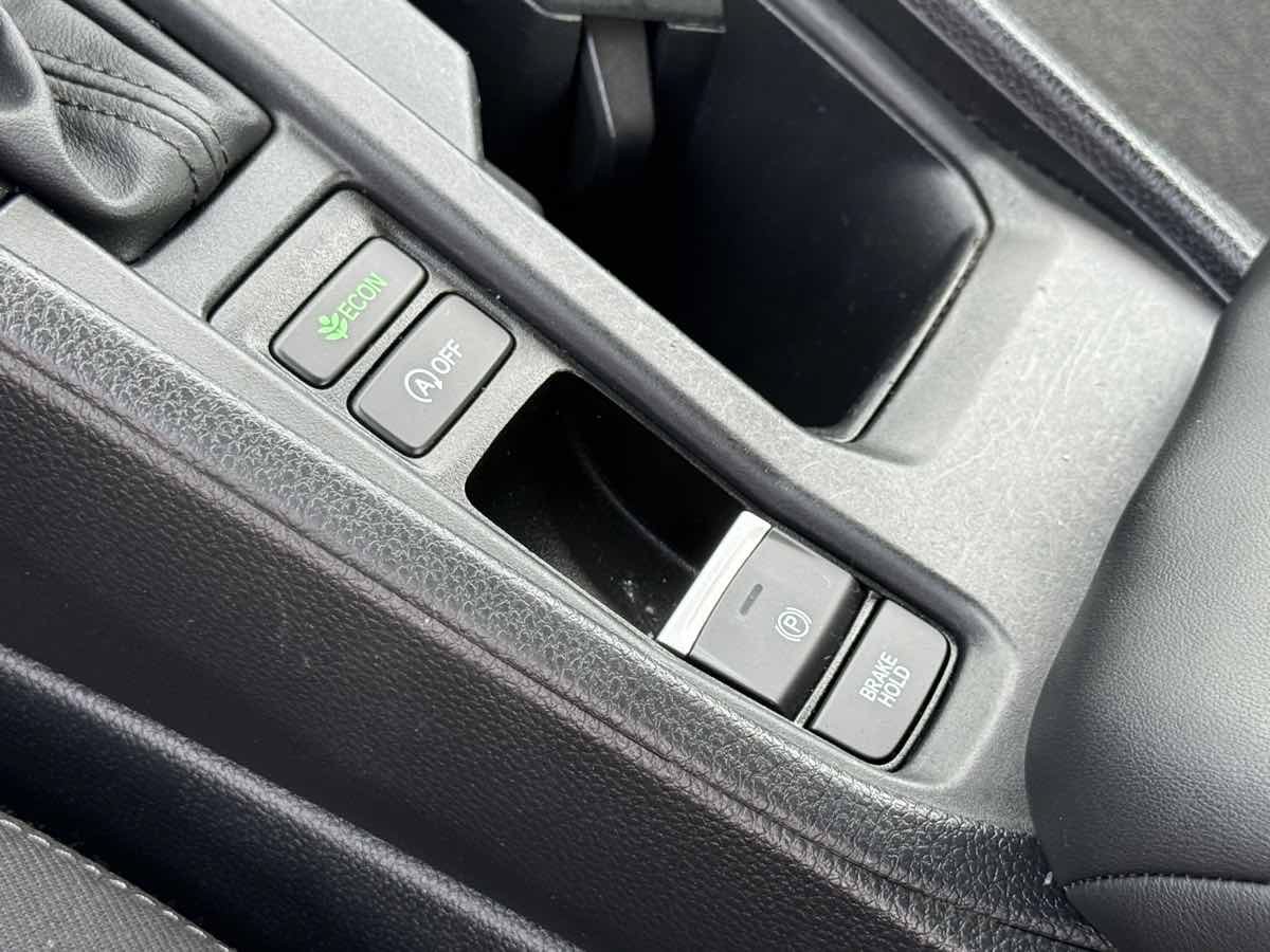 Used 2023 Honda Accord EX image 26