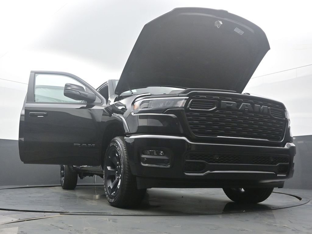 New 2026 RAM 1500 4x4 Crew Cab image 58